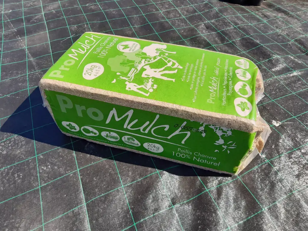 Ballot de chanvre comprimé 200 l +/- 20kg paillis
