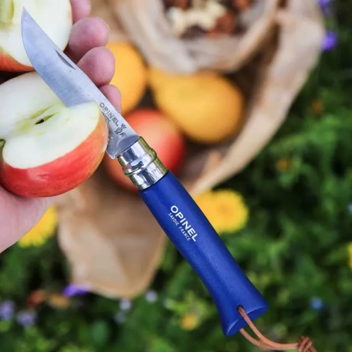 [143447] Opinel Couteau de Poche N°08 Bleu foncé,  Colorama, inox.