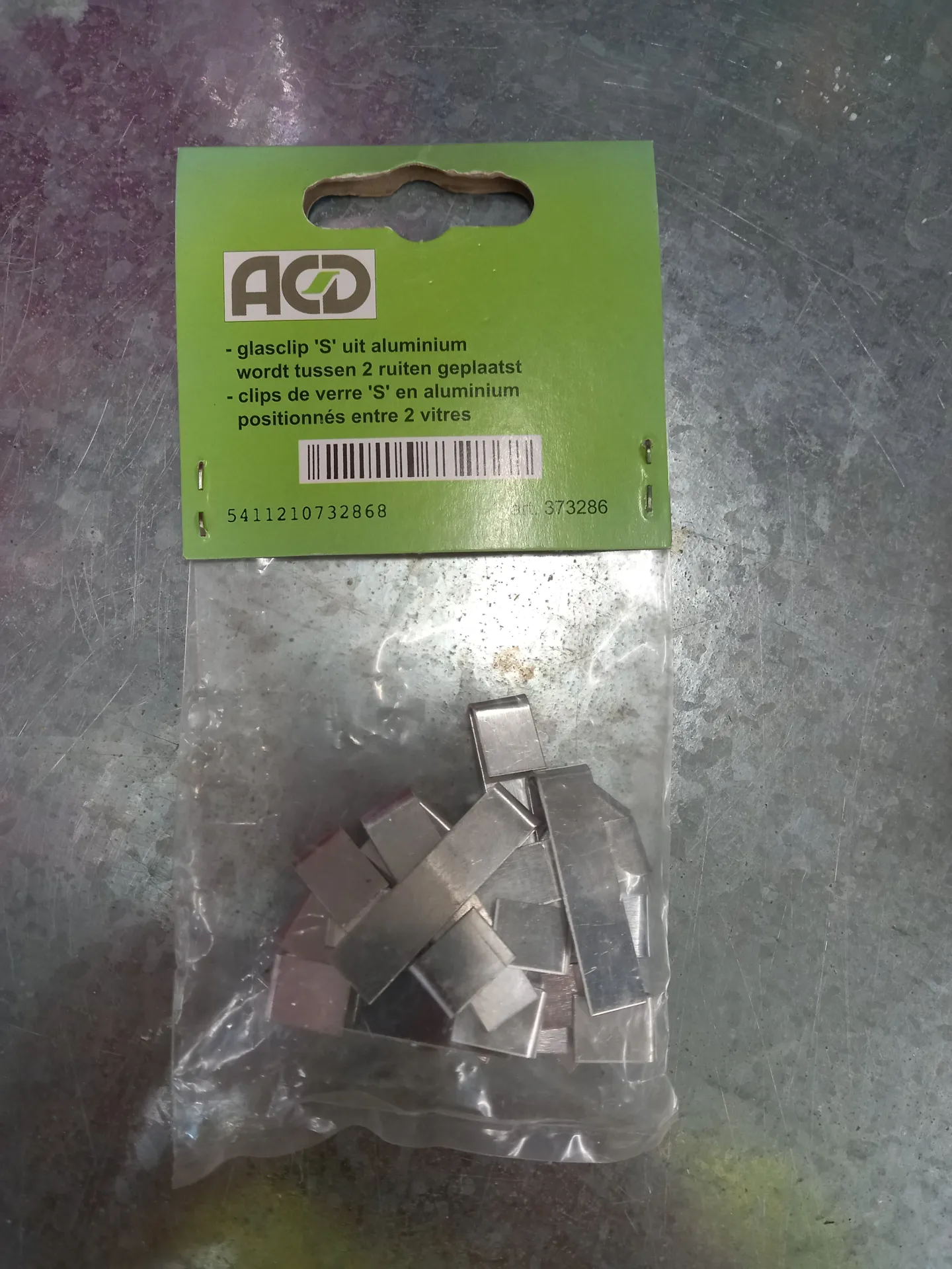 clips de verre en s