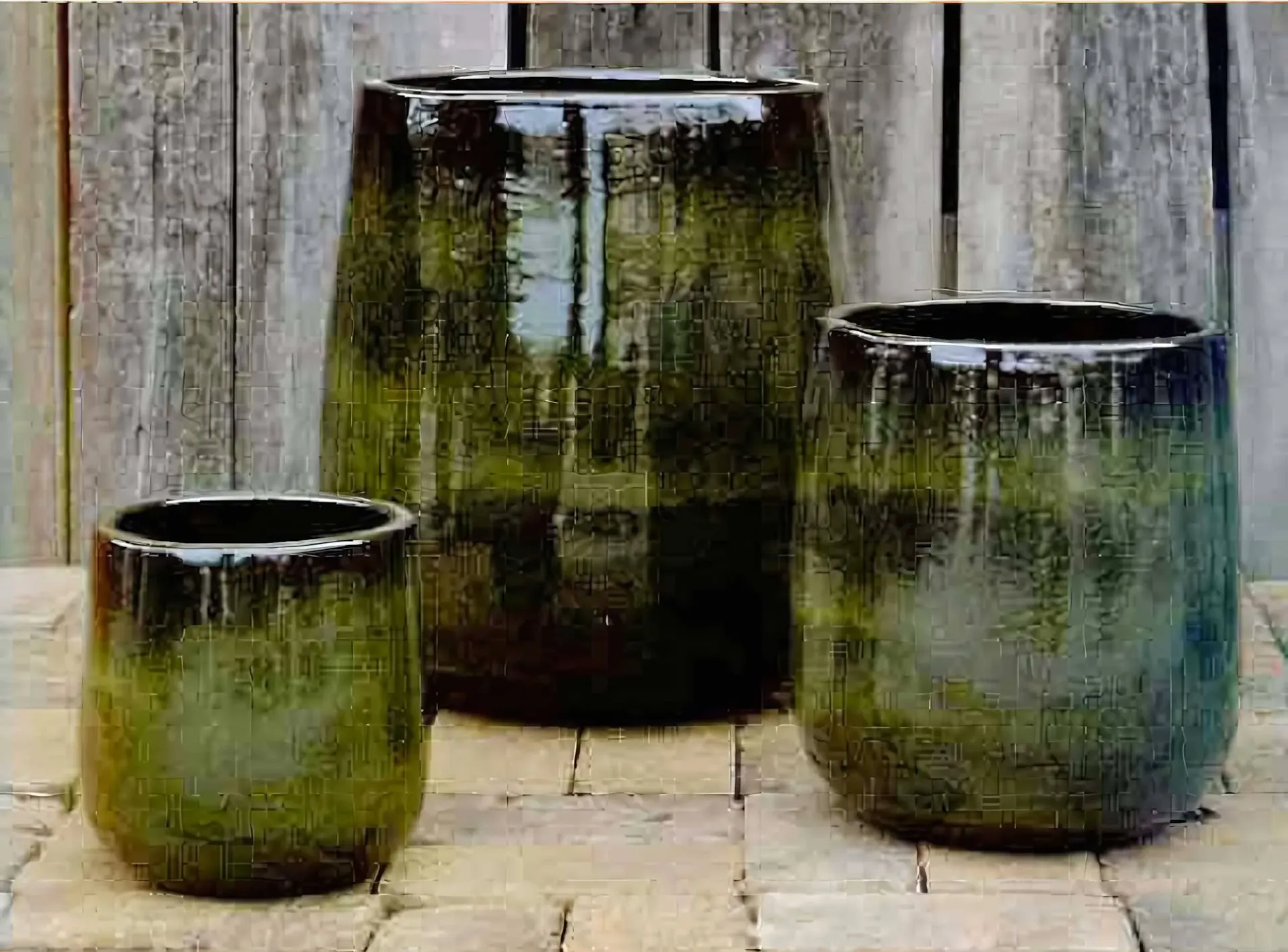 Egg Pot High Emaillé - Spring green - D23 H24 cm