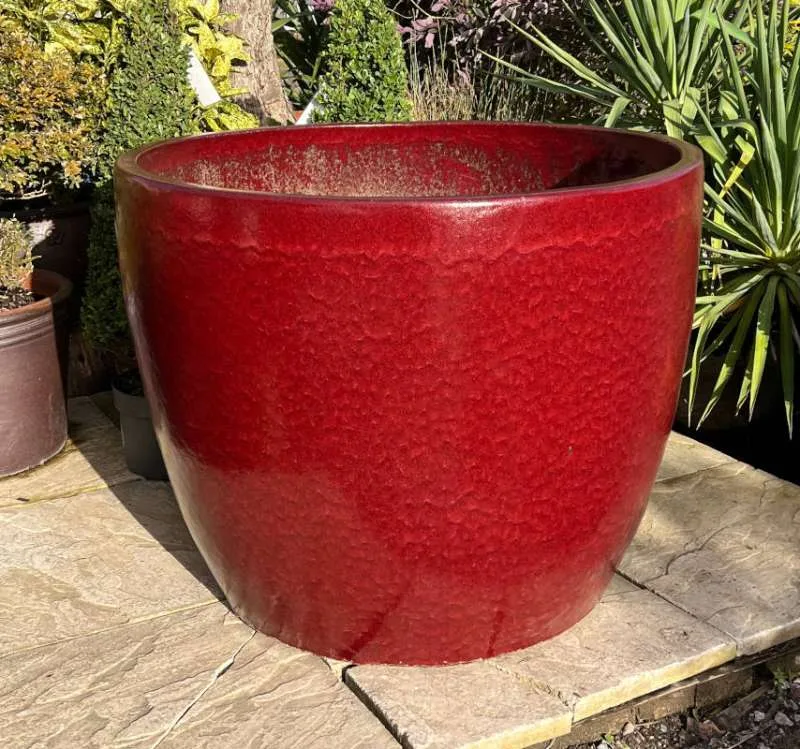 Egg Pot Emaillé Red D36 H35 cm