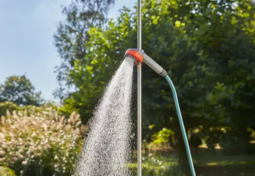 [102561] Gardena Douche De Jardin Trio