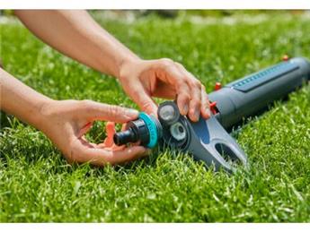 [136677] Gardena Arroseur Oscillant Aquazoom S E4