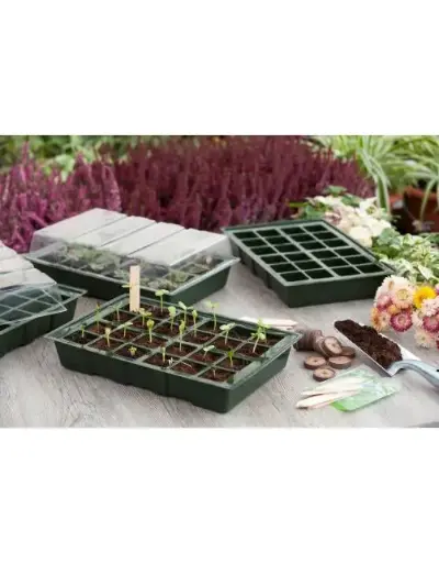 [100056] Mini-serre de culture 4 terrines + plateaux  + 2 couvercles - H11 x 35 x 23,5 cm